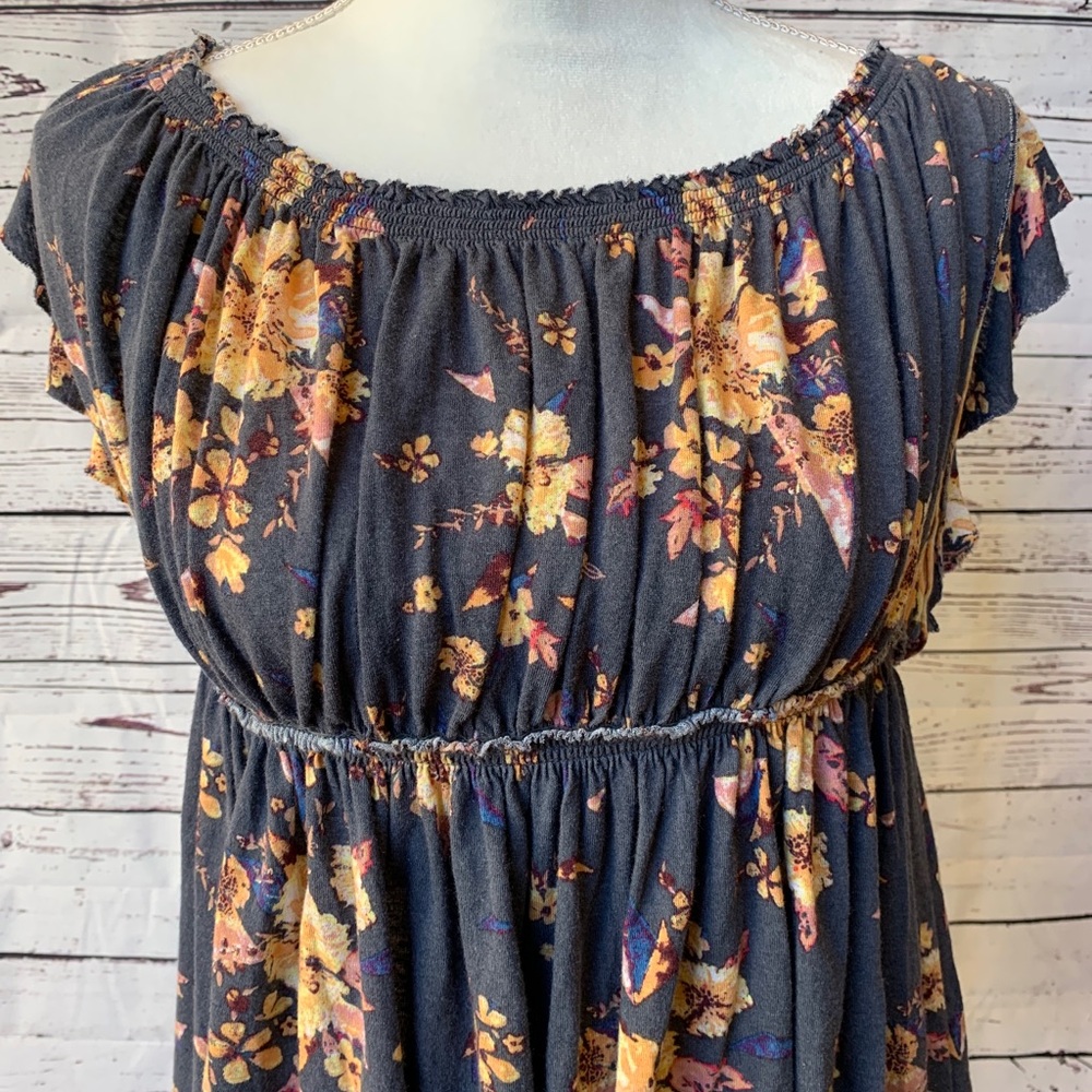 We The Free People Floral Top Shirt size M Blue - Picture 2 of 6